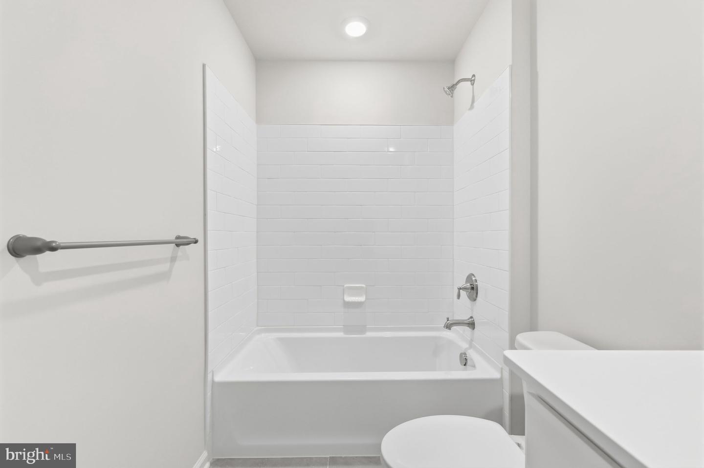 1074 Meadowlark Dr Property Photo 26