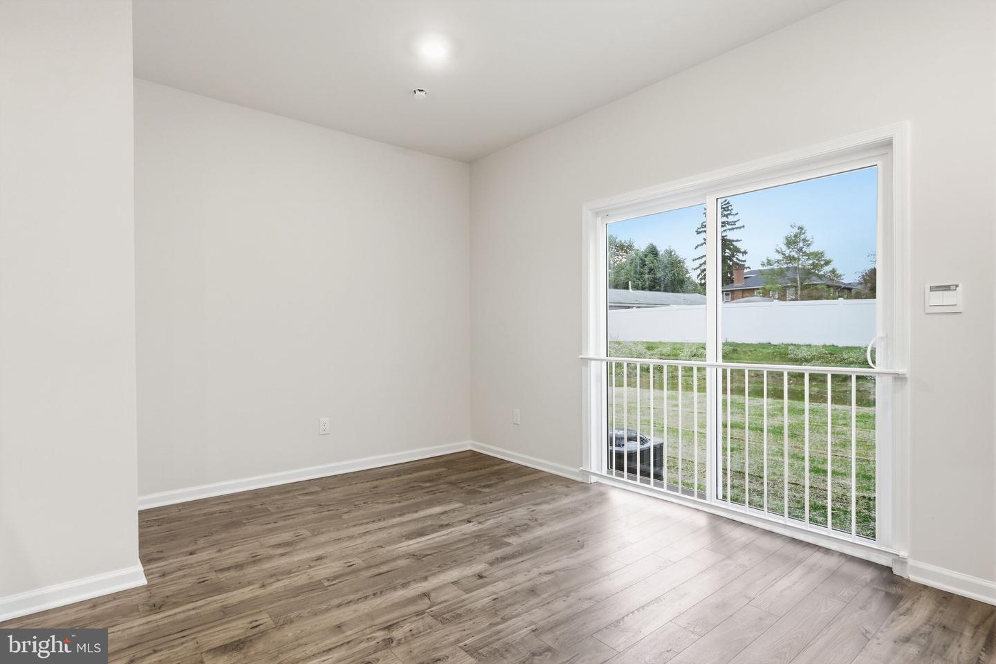 1078 Meadowlark Dr Property Photo 13