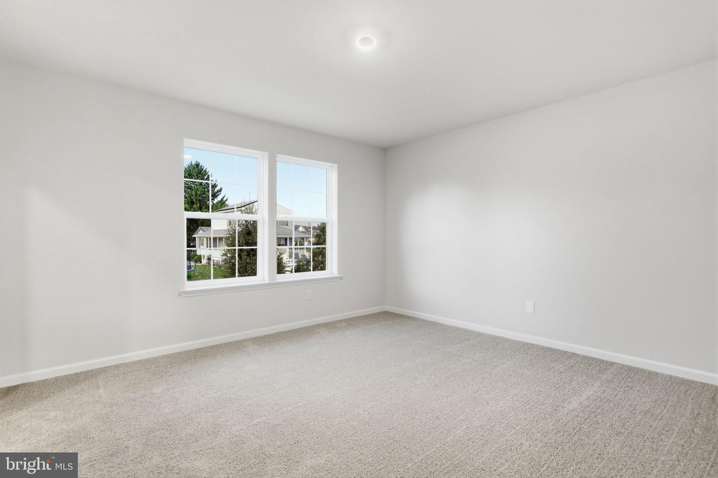 1078 Meadowlark Dr Property Photo 18