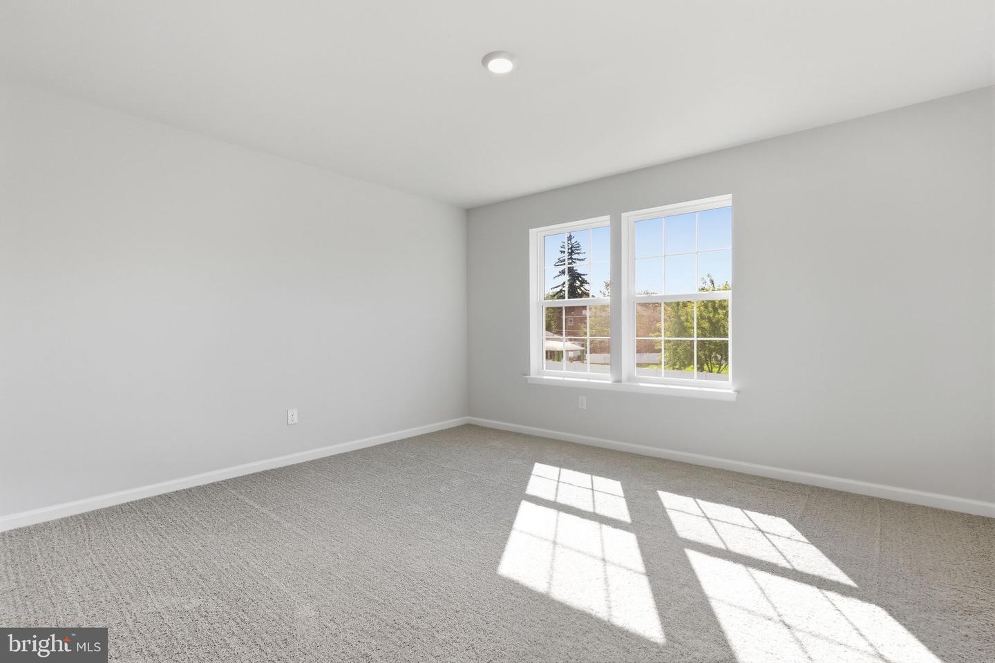 1080 Meadowlark Dr Property Photo 18