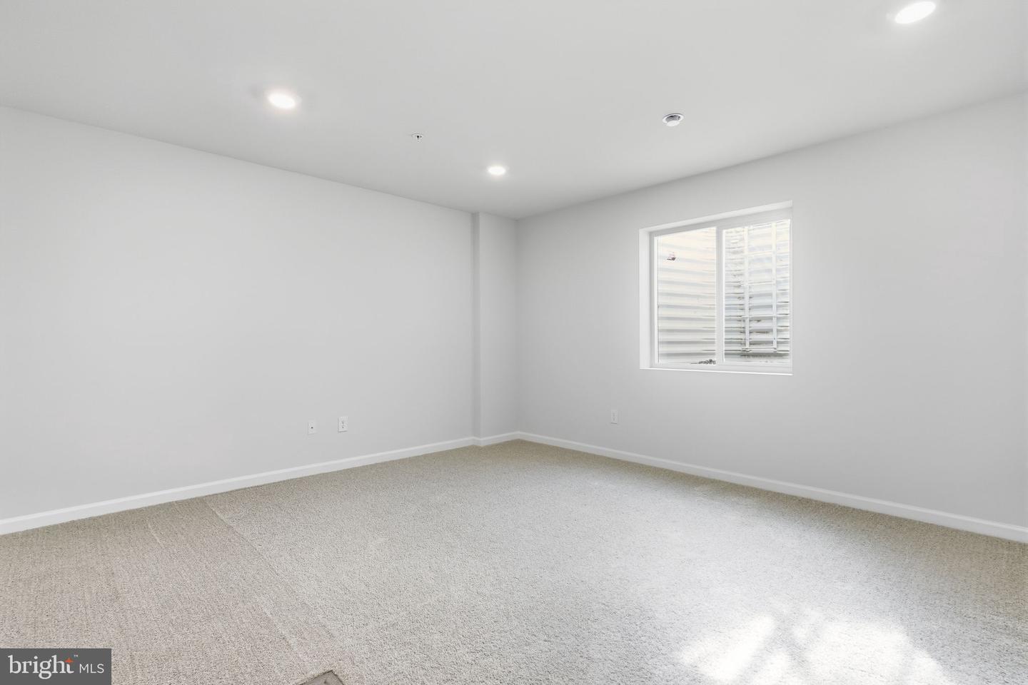1080 Meadowlark Dr Property Photo 28