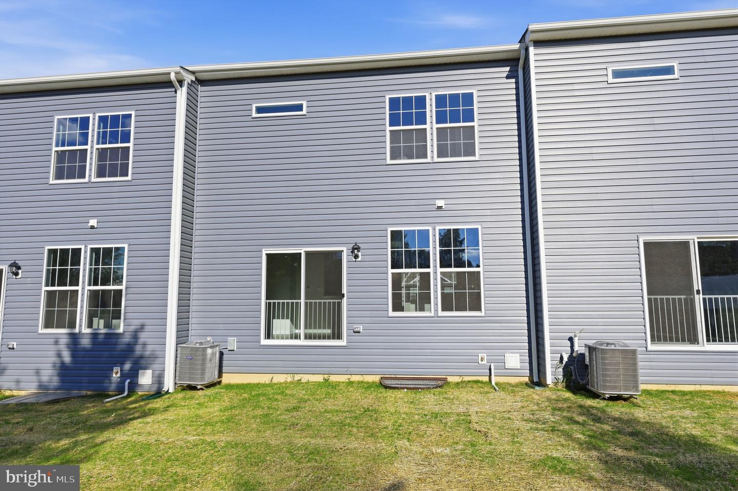 1082 Meadowlark Dr Property Photo 31