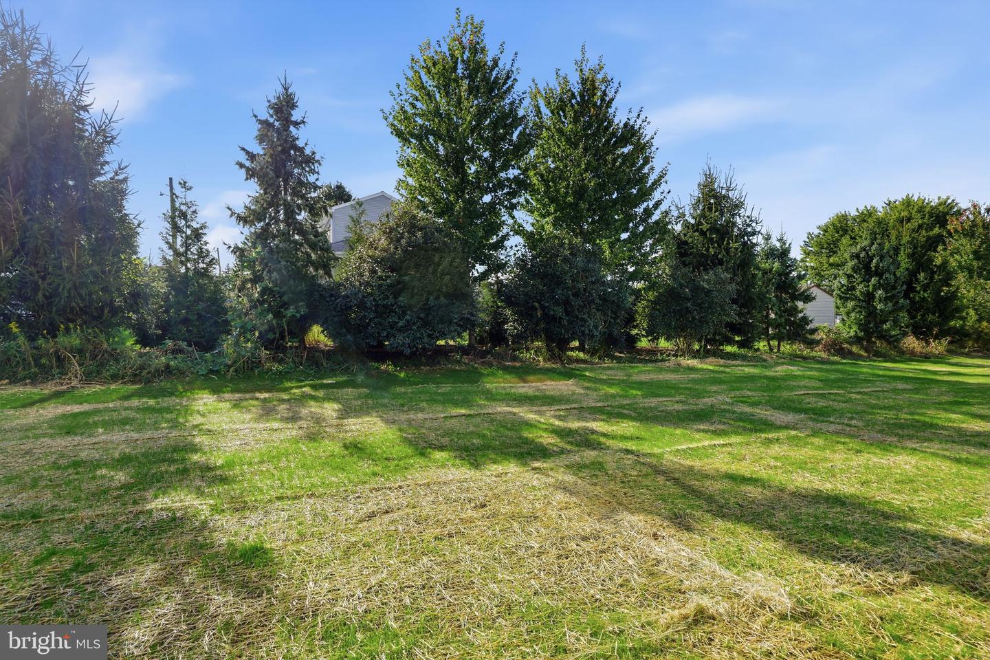 1084 Meadowlark Dr Property Photo 32