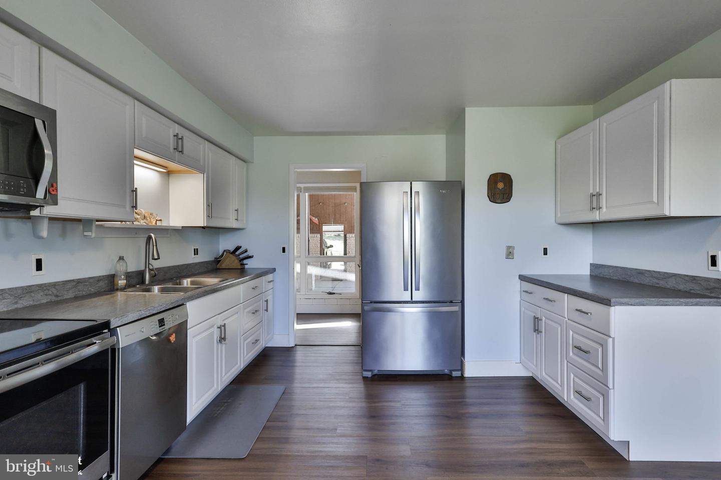 7758 Sechler Rd Property Photo 24