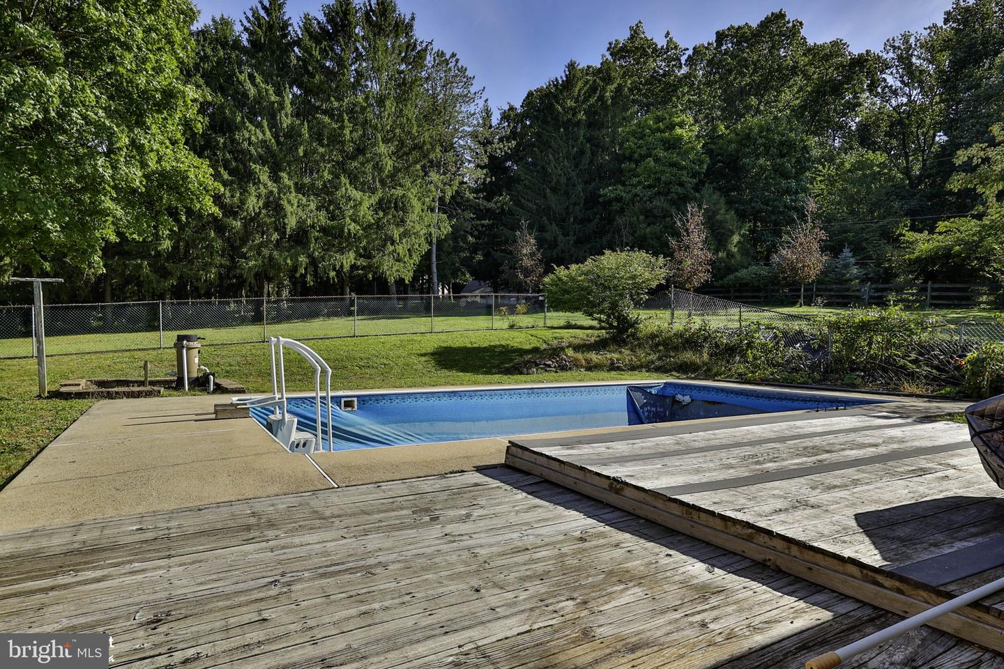 7758 Sechler Rd Property Photo 45