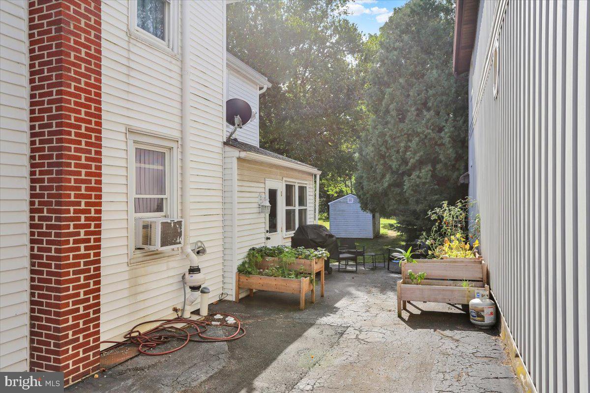 134 E Penn Ave Property Photo 9