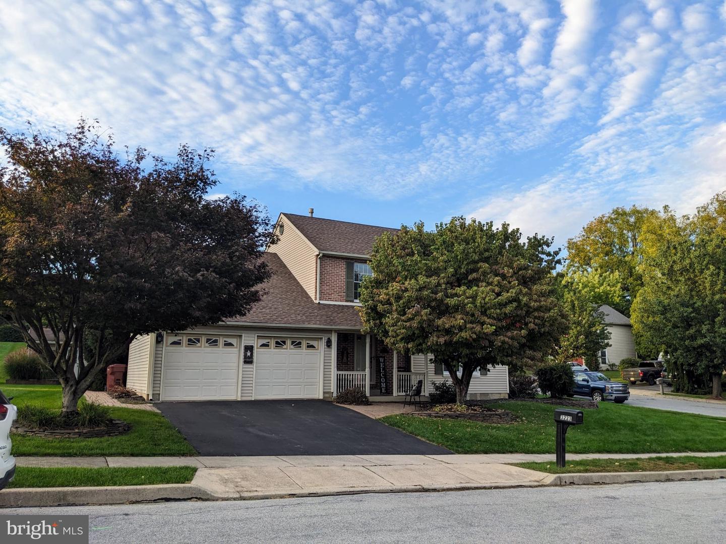 3223 FLATROCK DR Property Photo 1