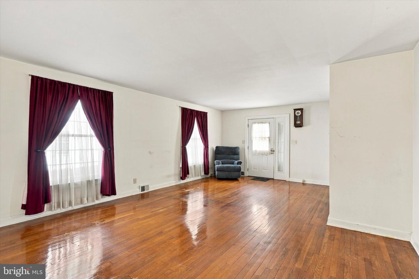 3024 Hillcrest Ave Property Photo 5