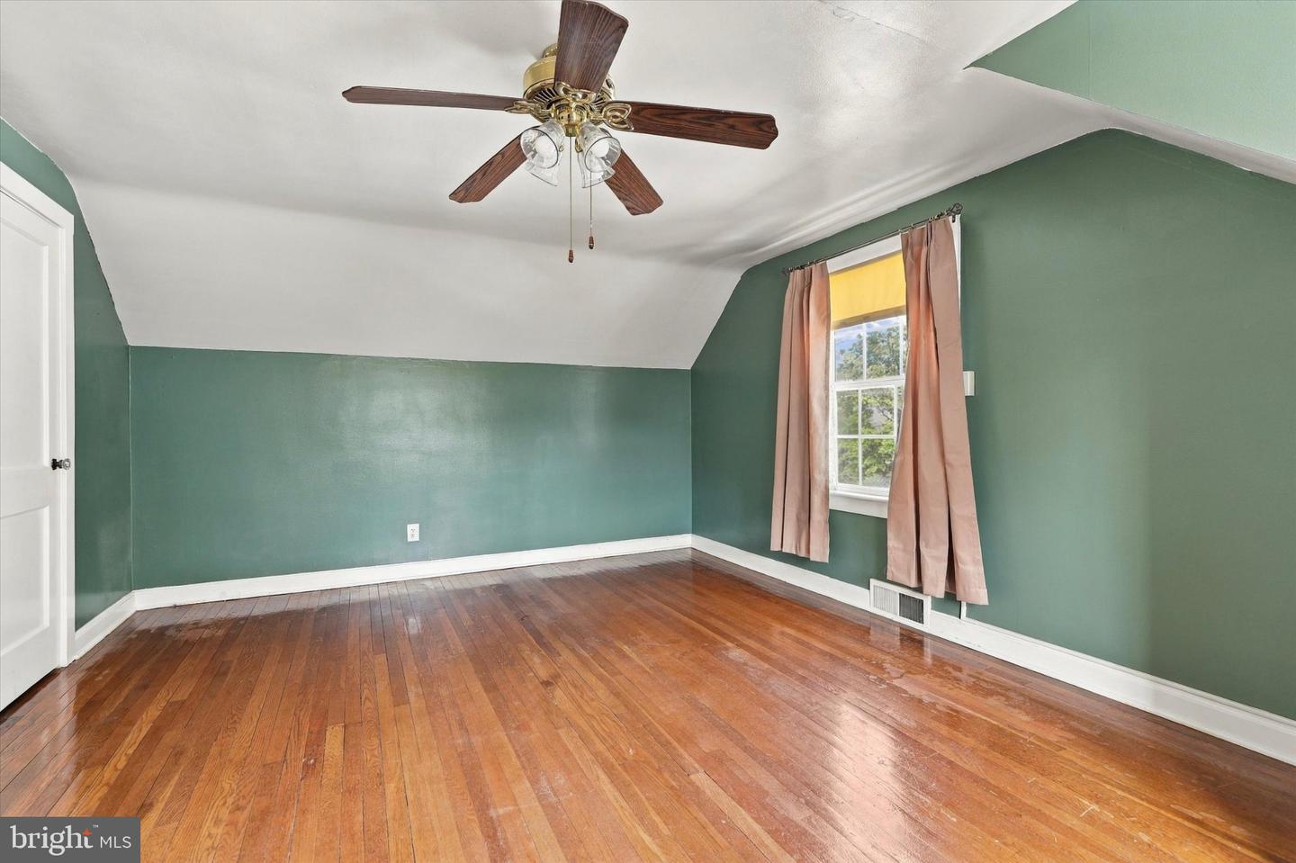 3024 Hillcrest Ave Property Photo 16