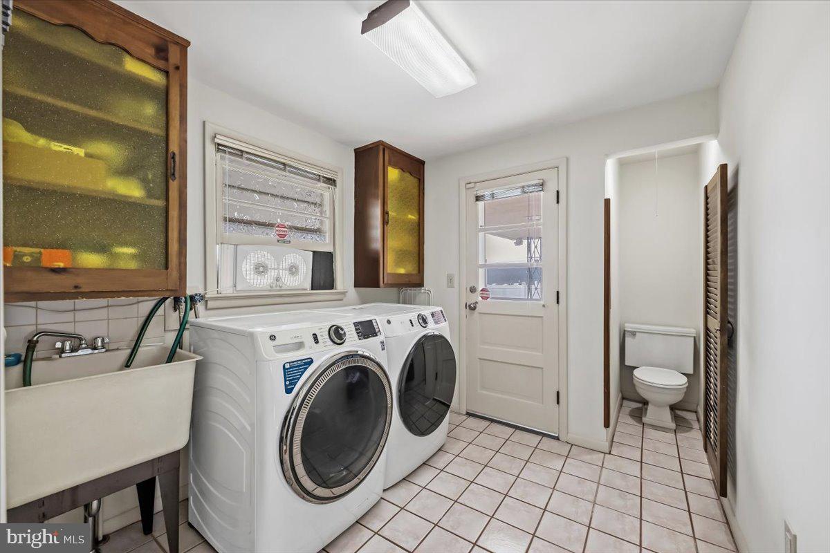 808 Jefferson St Property Photo 52