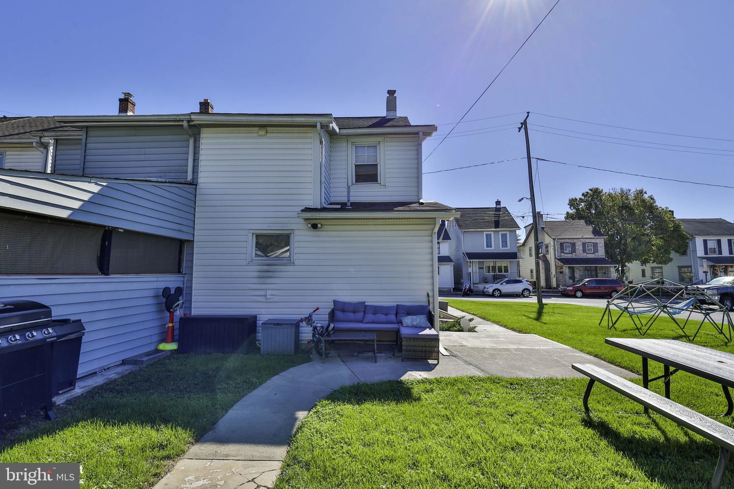 145 Cherry St Property Photo 70