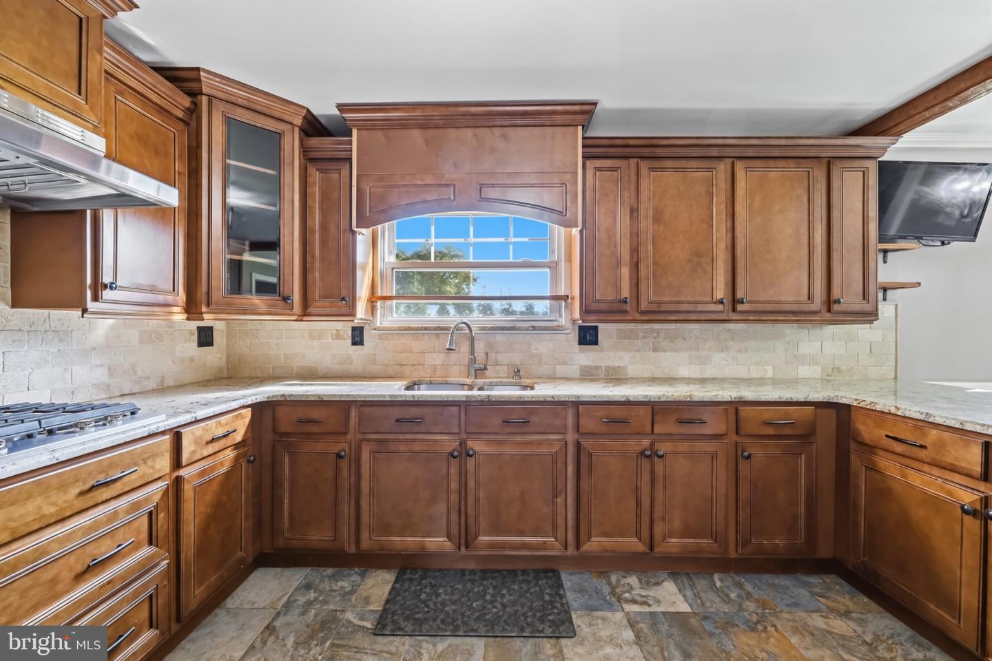 7590 Violet Cir Property Photo 17