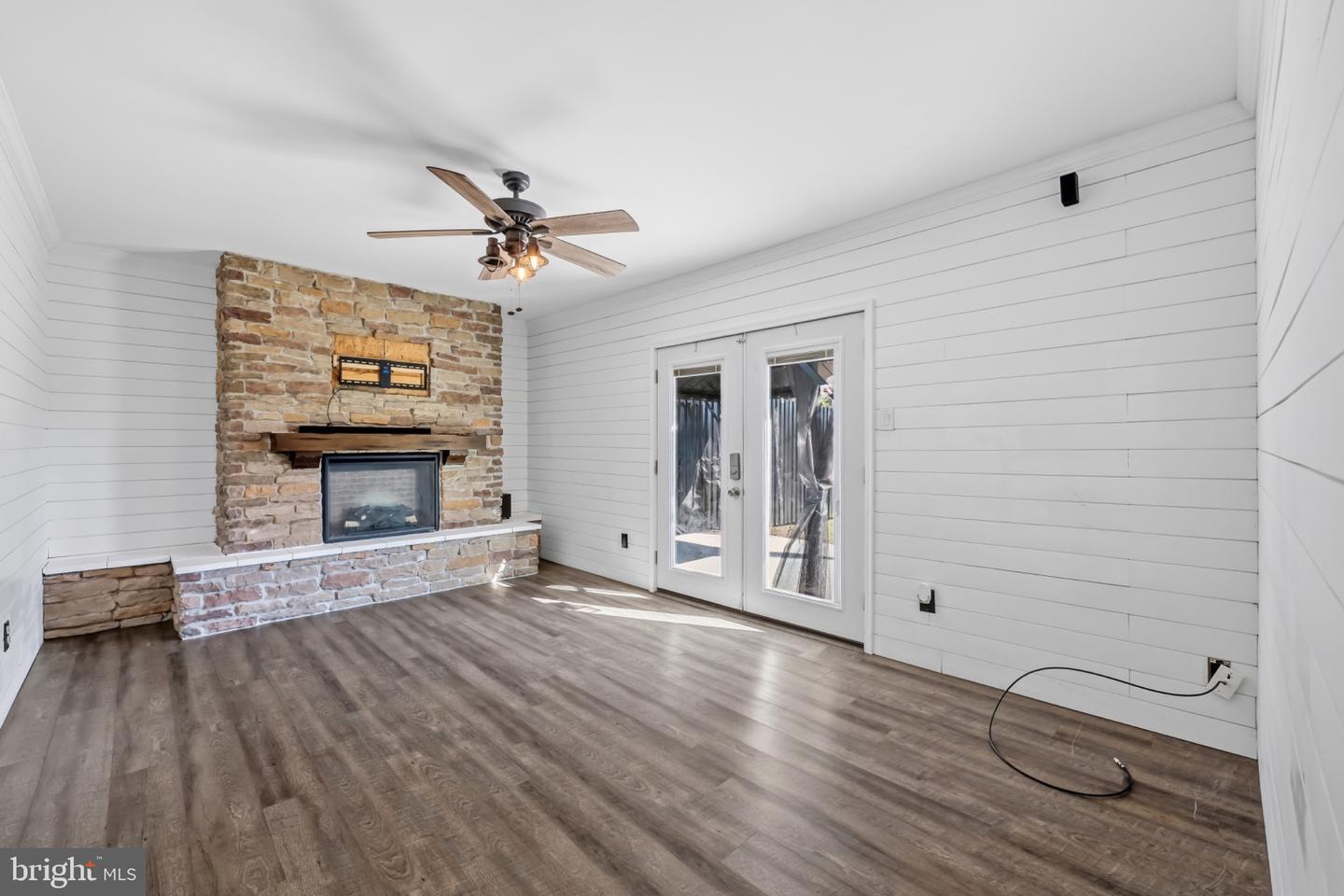 7590 Violet Cir Property Photo 22
