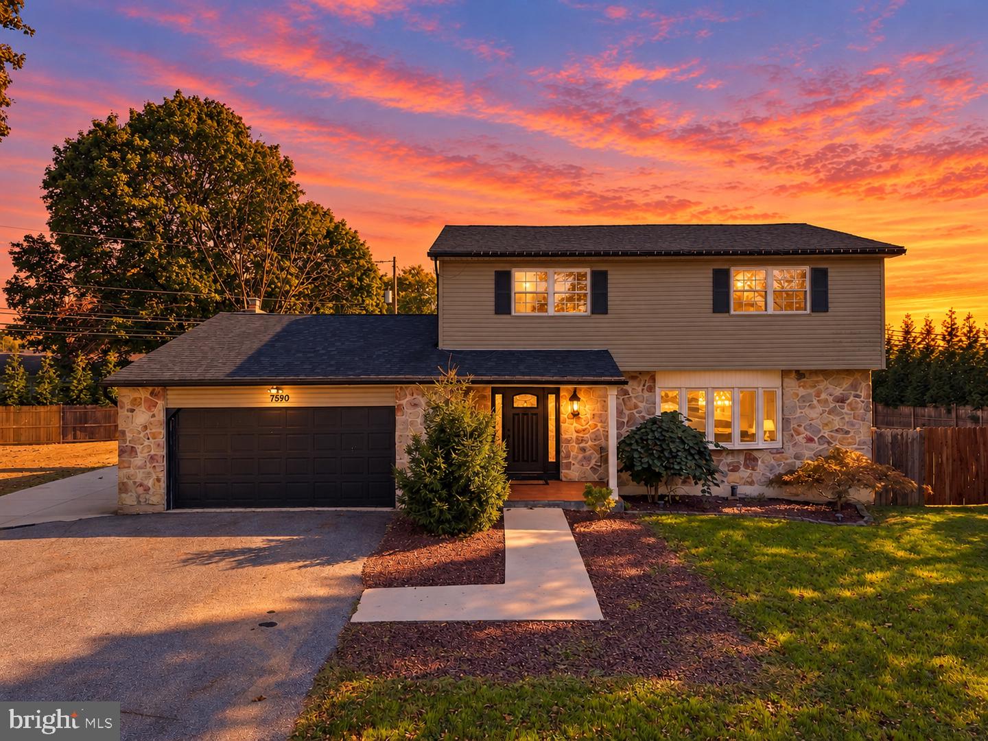 7590 Violet Cir Property Photo 47