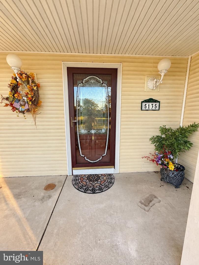 5135 Stahley Property Photo 3