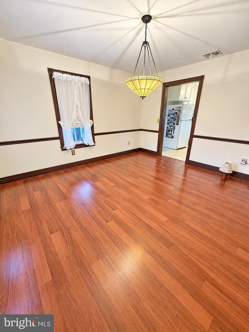 5135 Stahley Property Photo 6