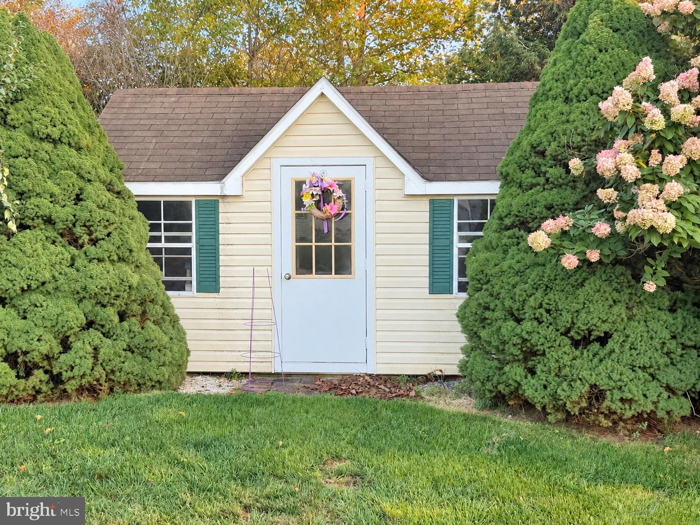 5135 Stahley Property Photo 45