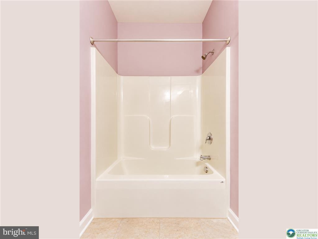 5535 Bayberry Ln Property Photo 34