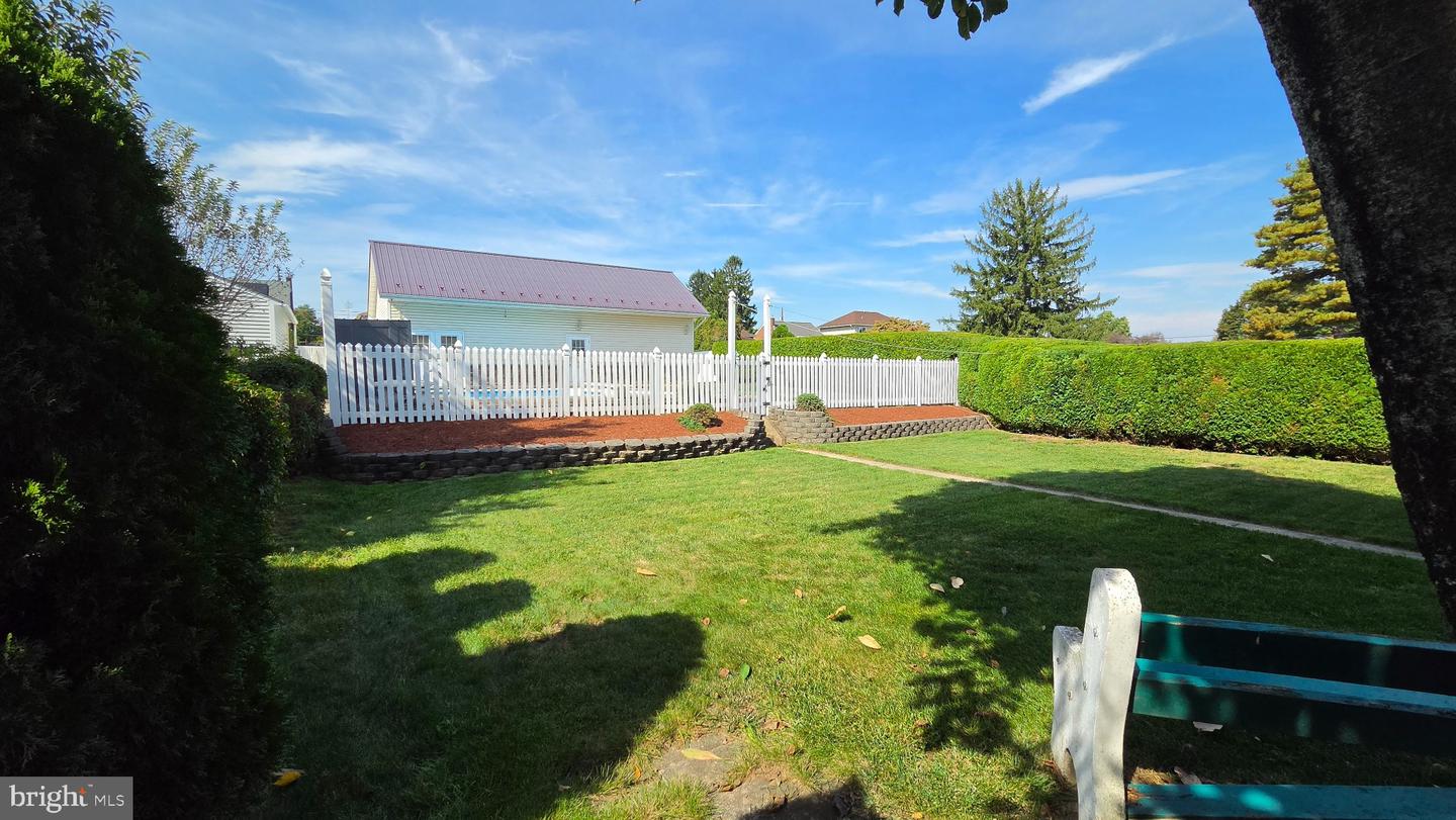 3335 N Front St Property Photo 36