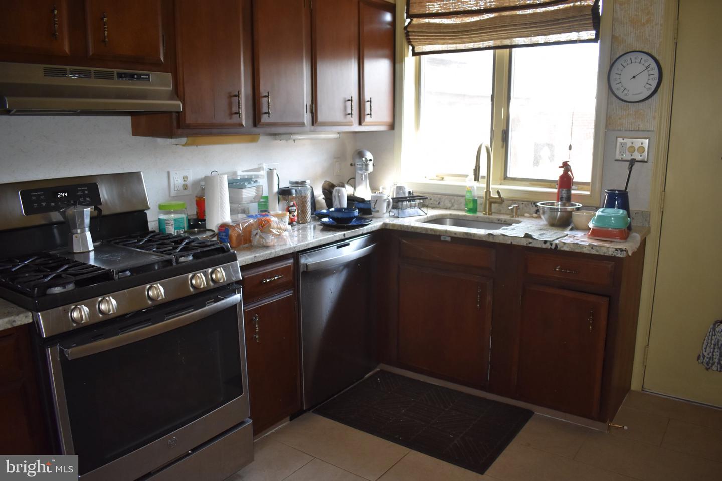 1222 1/2 W. Tilghman St Property Photo 18