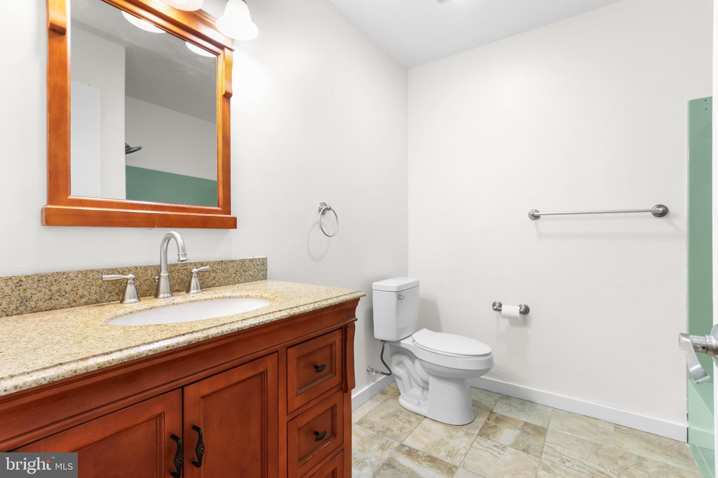 3712 Highland Rd Property Photo 22