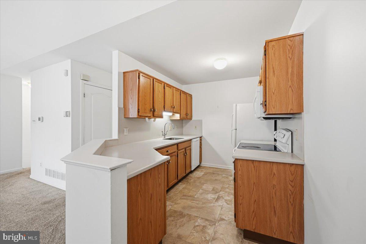 112 Lindfield Cir Property Photo 12
