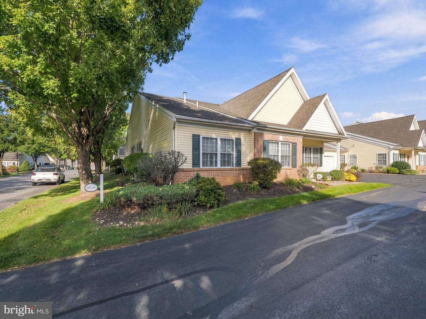 4851 Derby Ln Property Photo 1