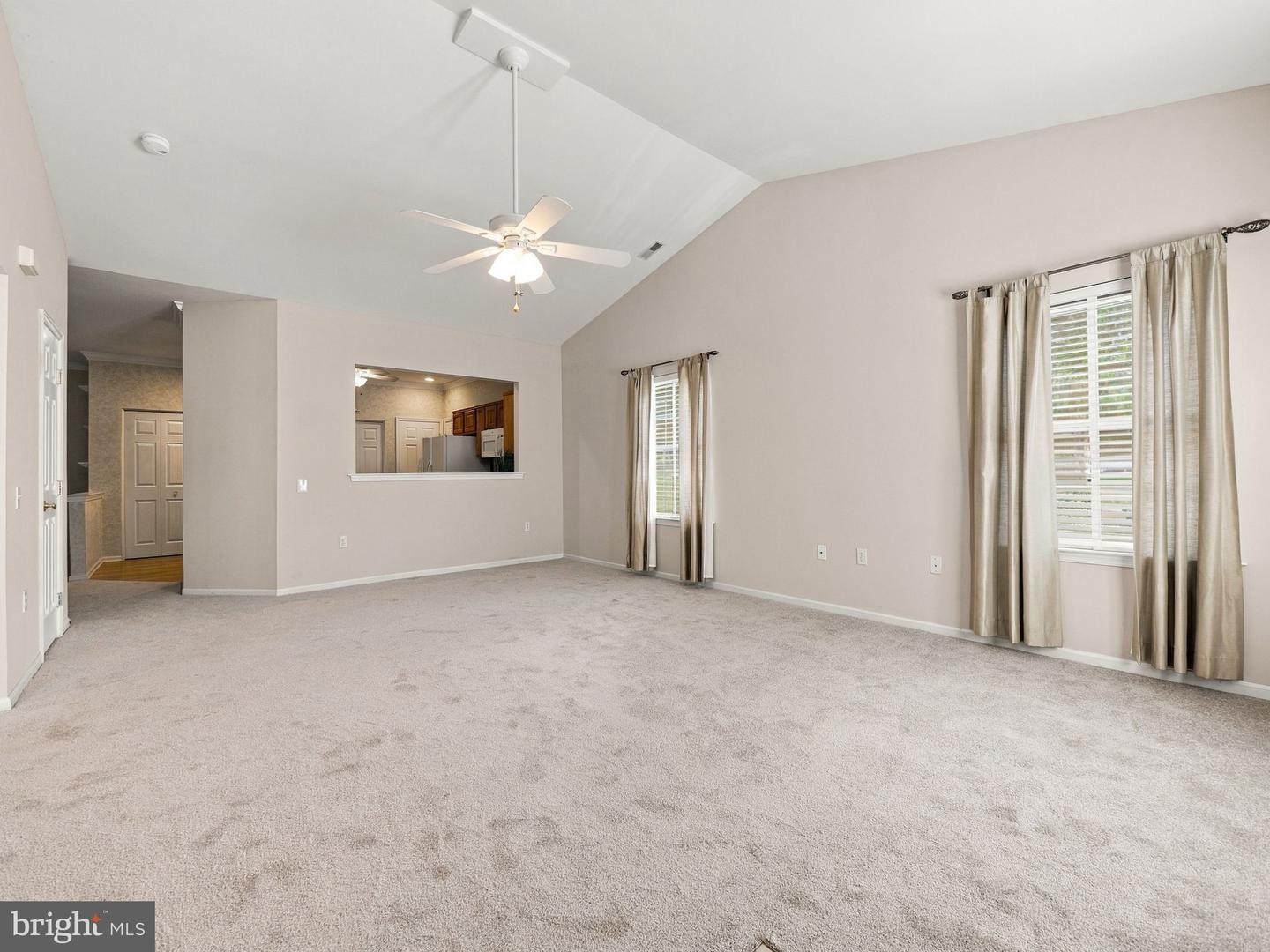 4851 Derby Ln Property Photo 12