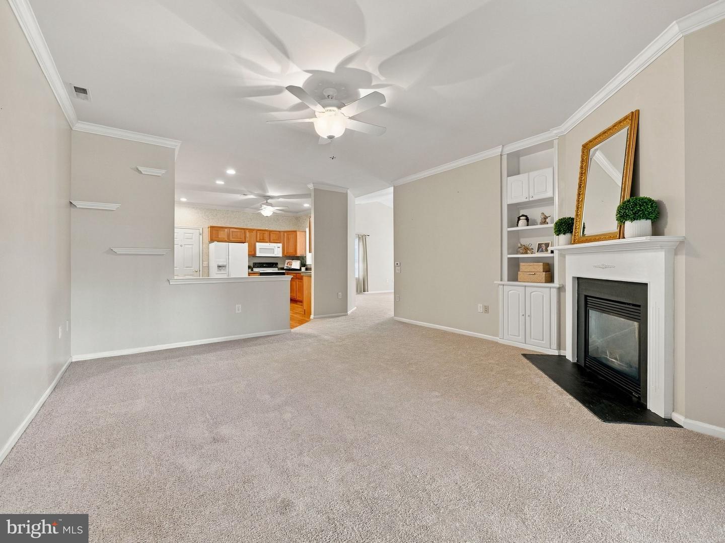 4851 Derby Ln Property Photo 17