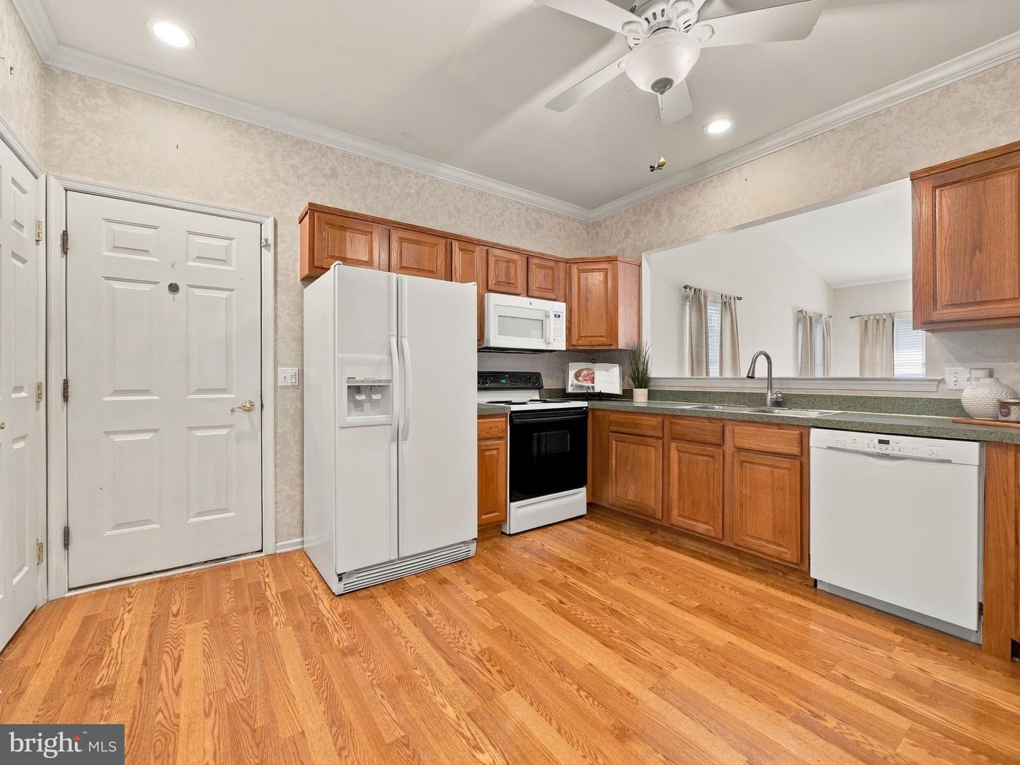4851 Derby Ln Property Photo 20
