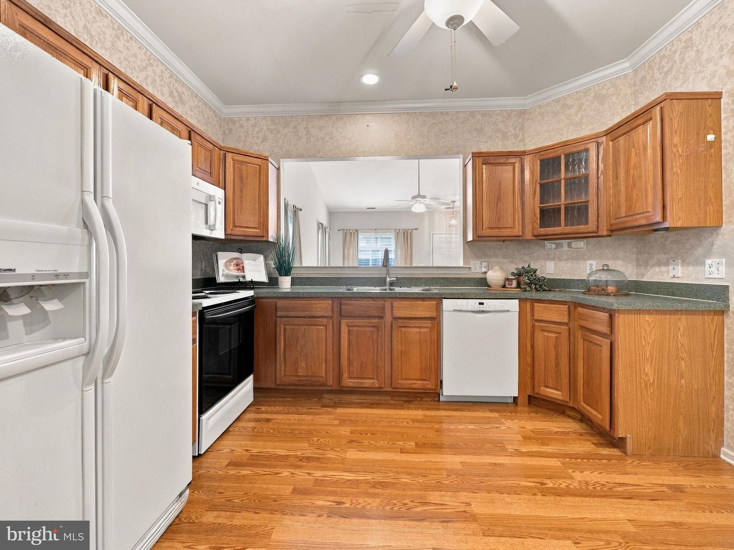 4851 Derby Ln Property Photo 21