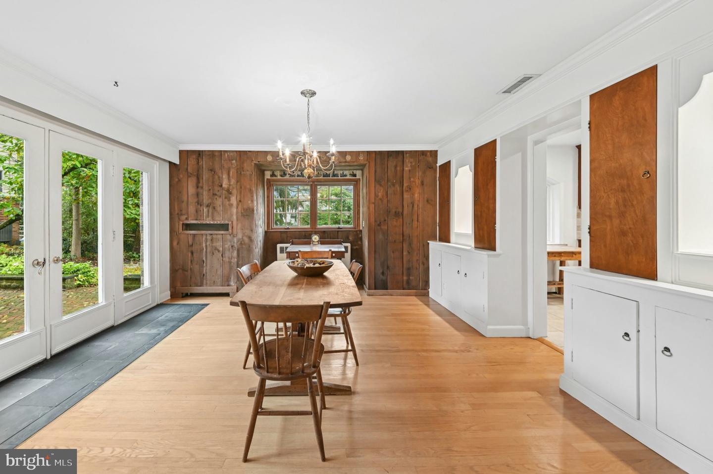 1236 Moffitt Ave Property Photo 11
