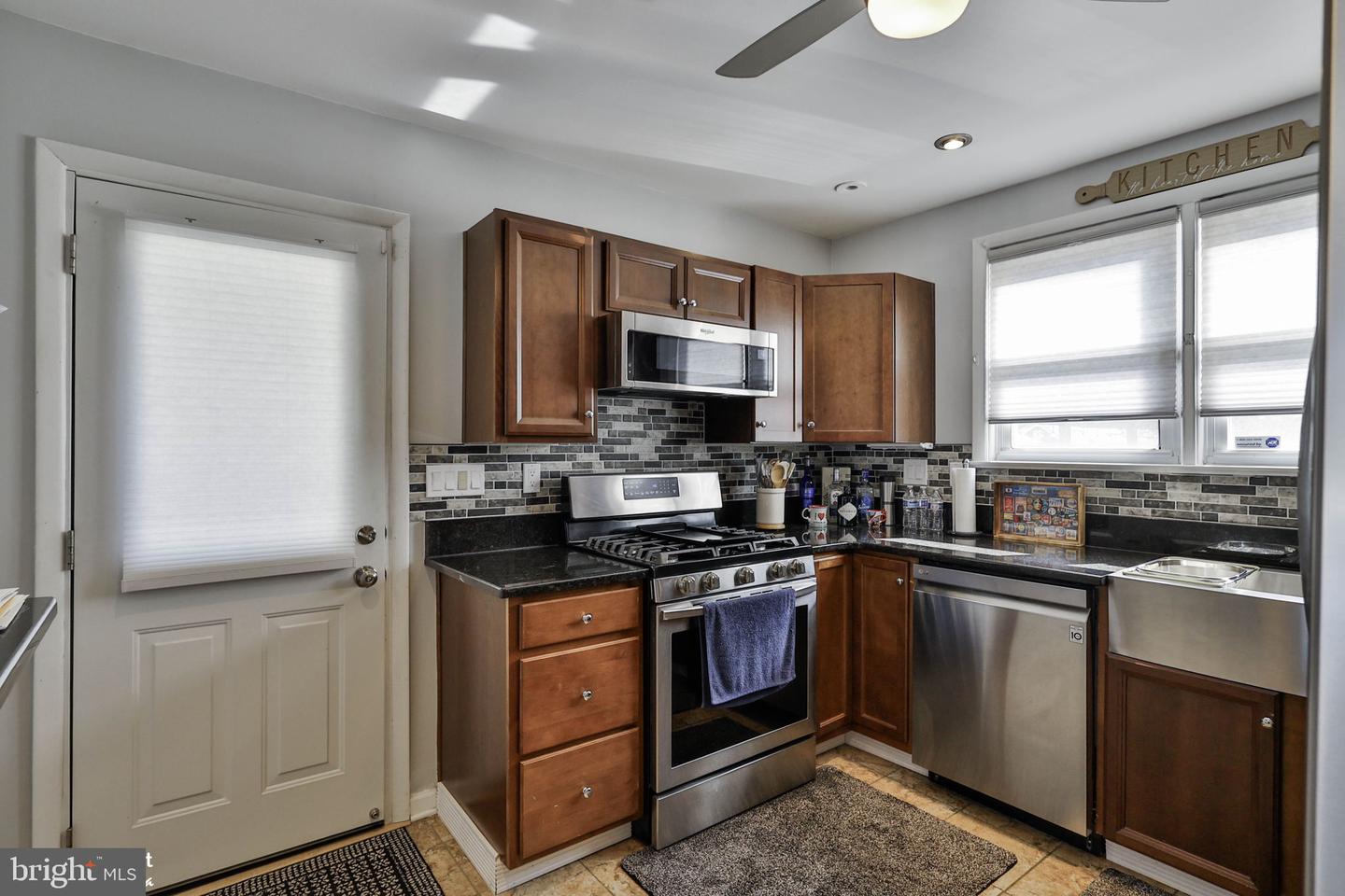 PALH2017216 Property Photo 11