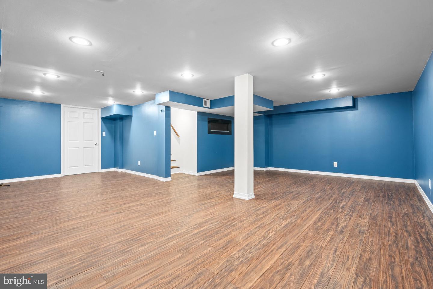 2711 W South St Property Photo 33