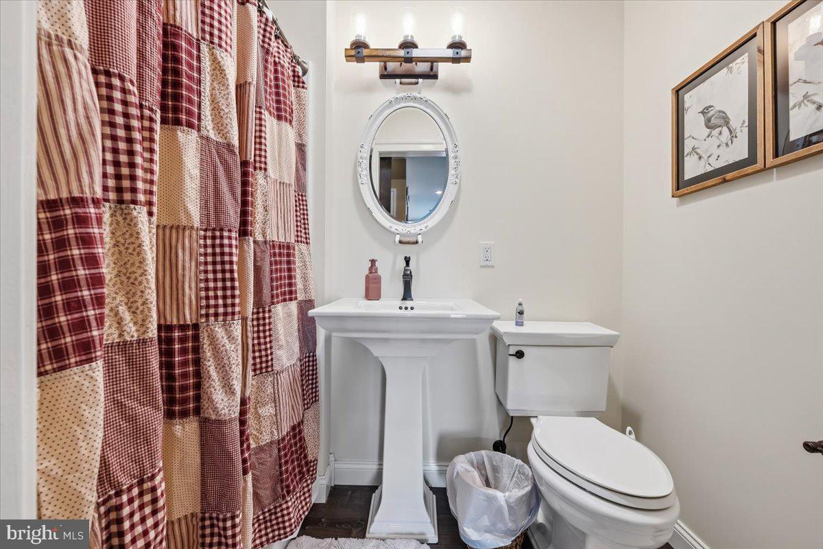 3771 State Rd Property Photo 22