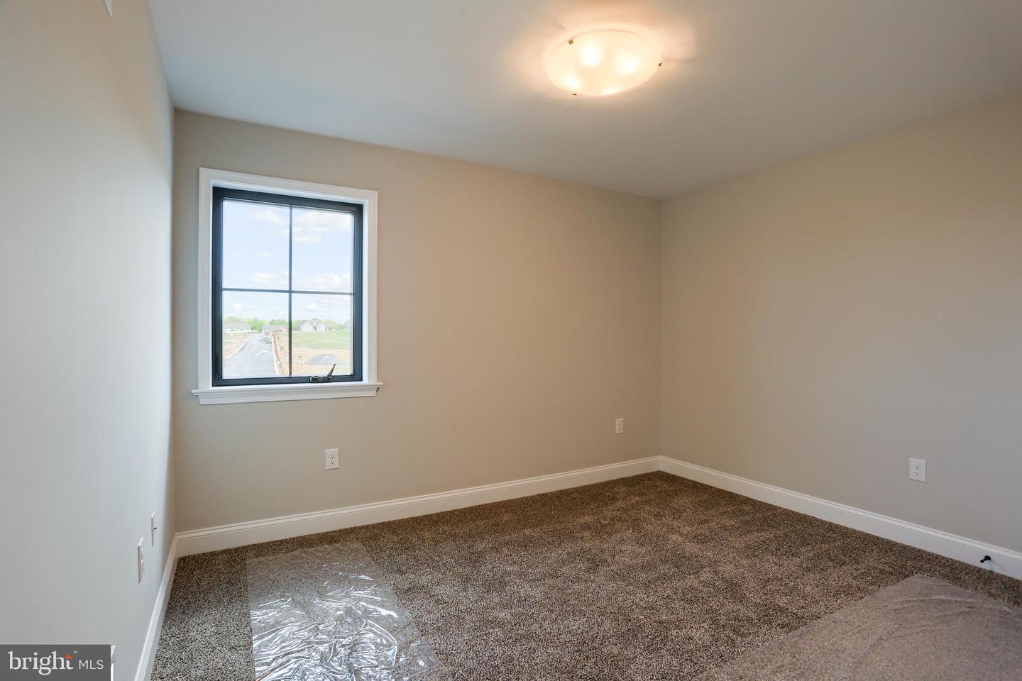 101 Dream Dr Property Photo 29