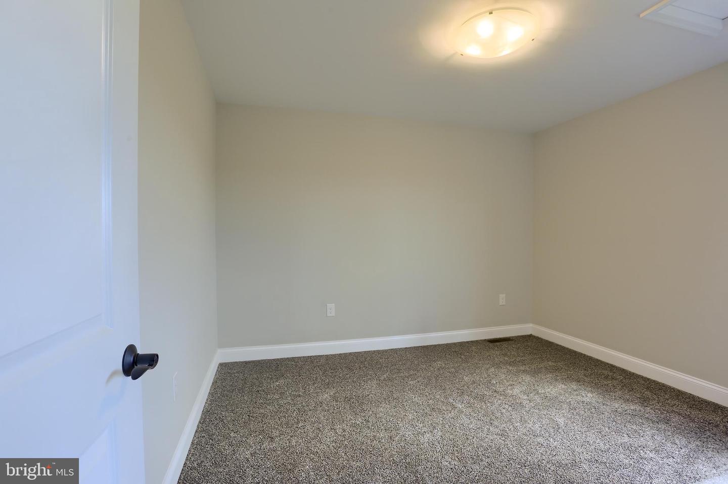 101 Dream Dr Property Photo 32