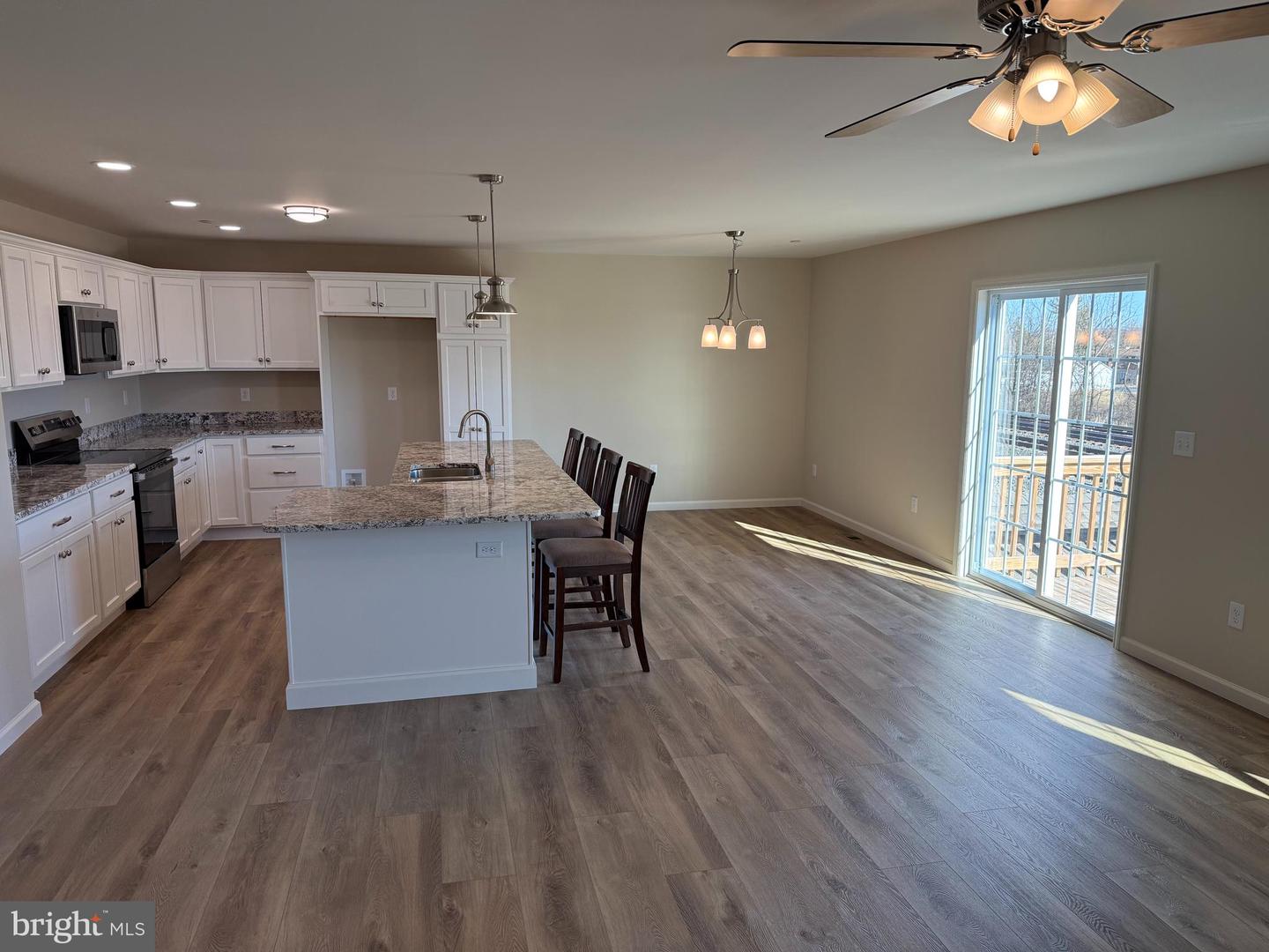 81 Cortland Crossing Property Photo 3