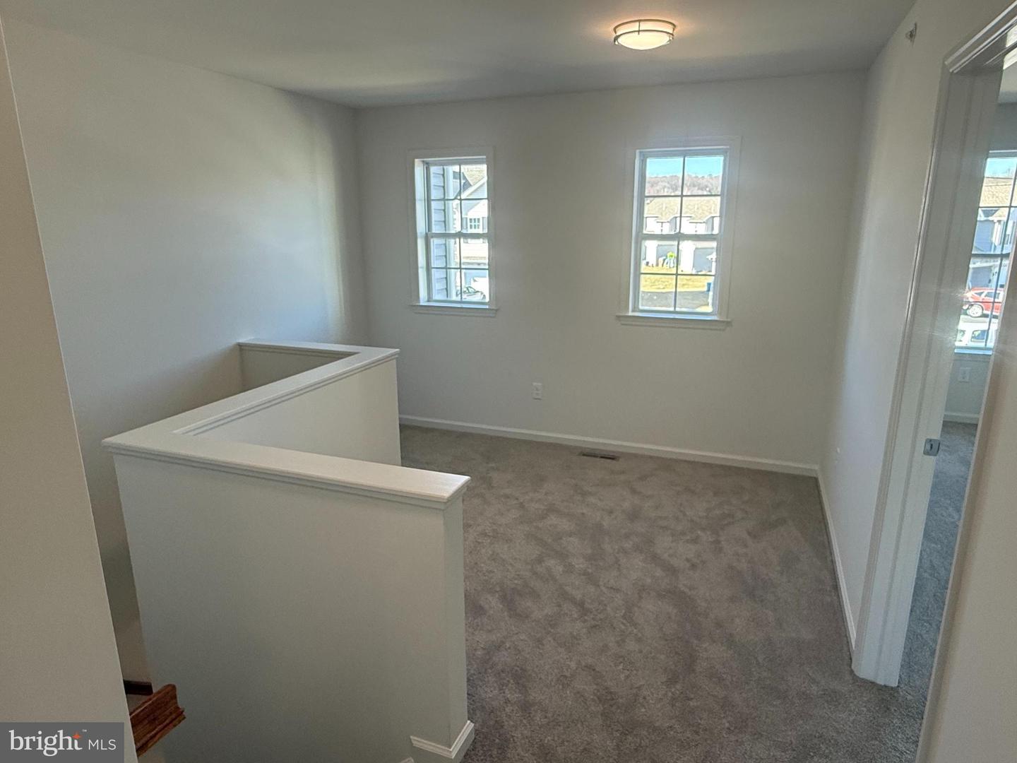 81 Cortland Crossing Property Photo 6