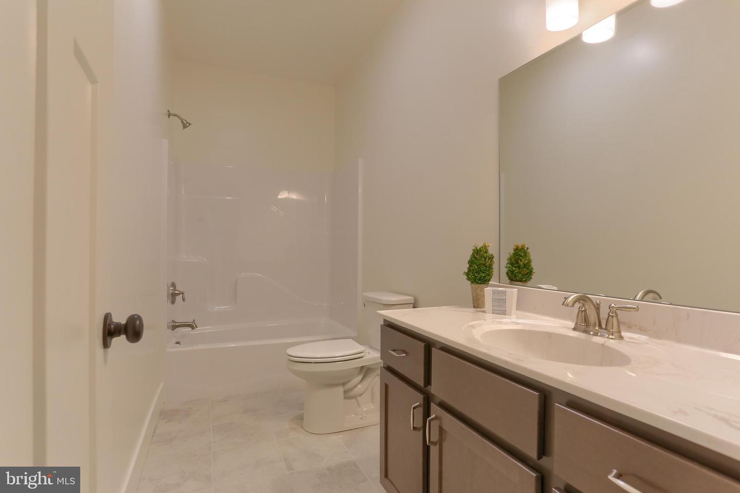 01 Gardenia Lane Property Photo 24