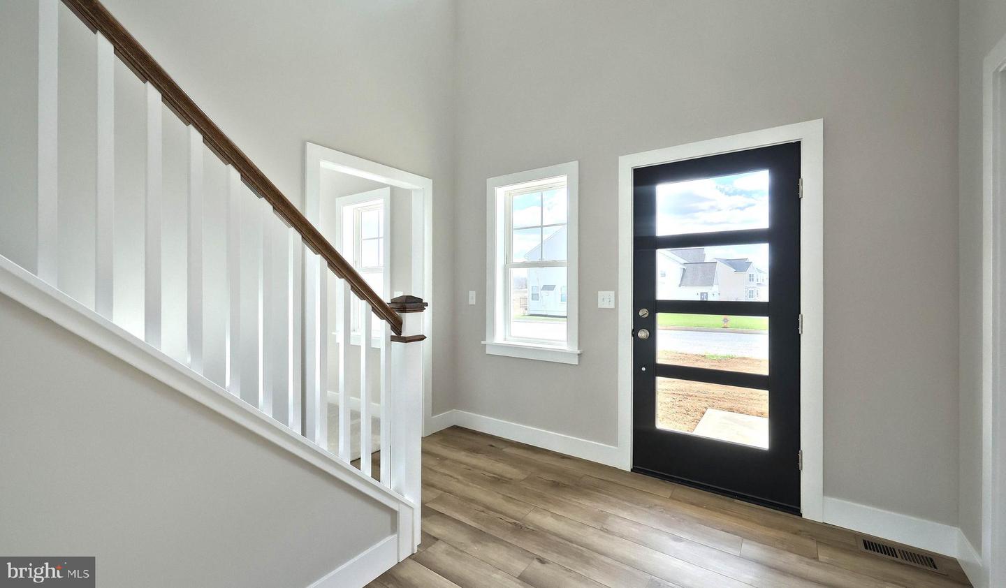 621 Sunset Blvd Property Photo 2