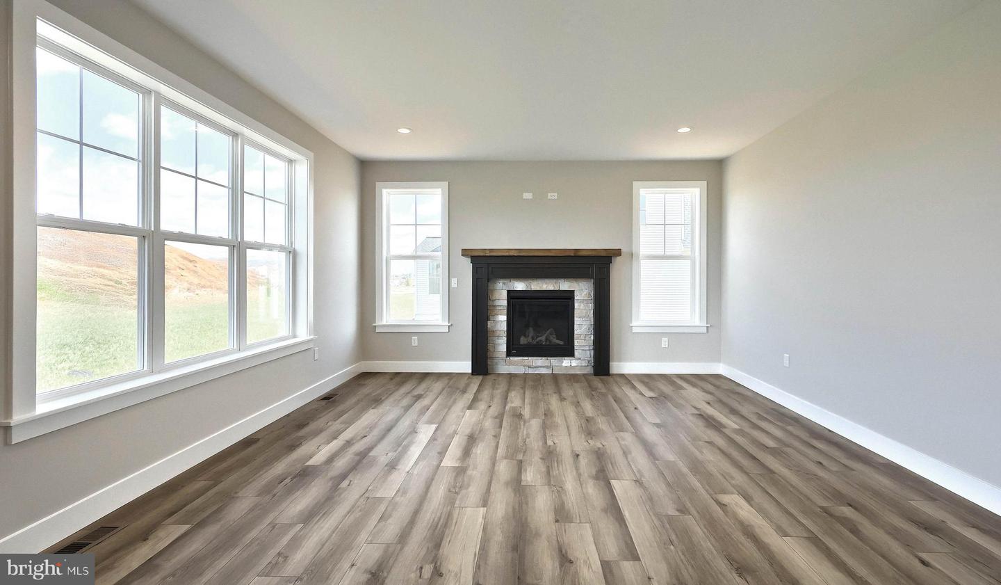 621 Sunset Blvd Property Photo 10