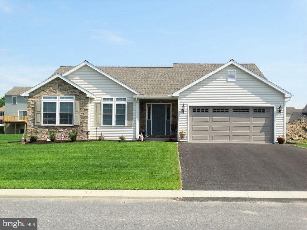 311 Meadow View Dr Property Photo