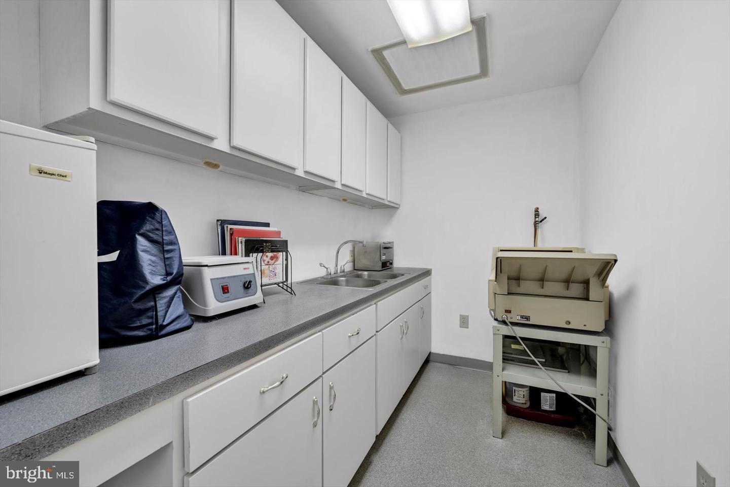 429 E Cumberland St Property Photo 10