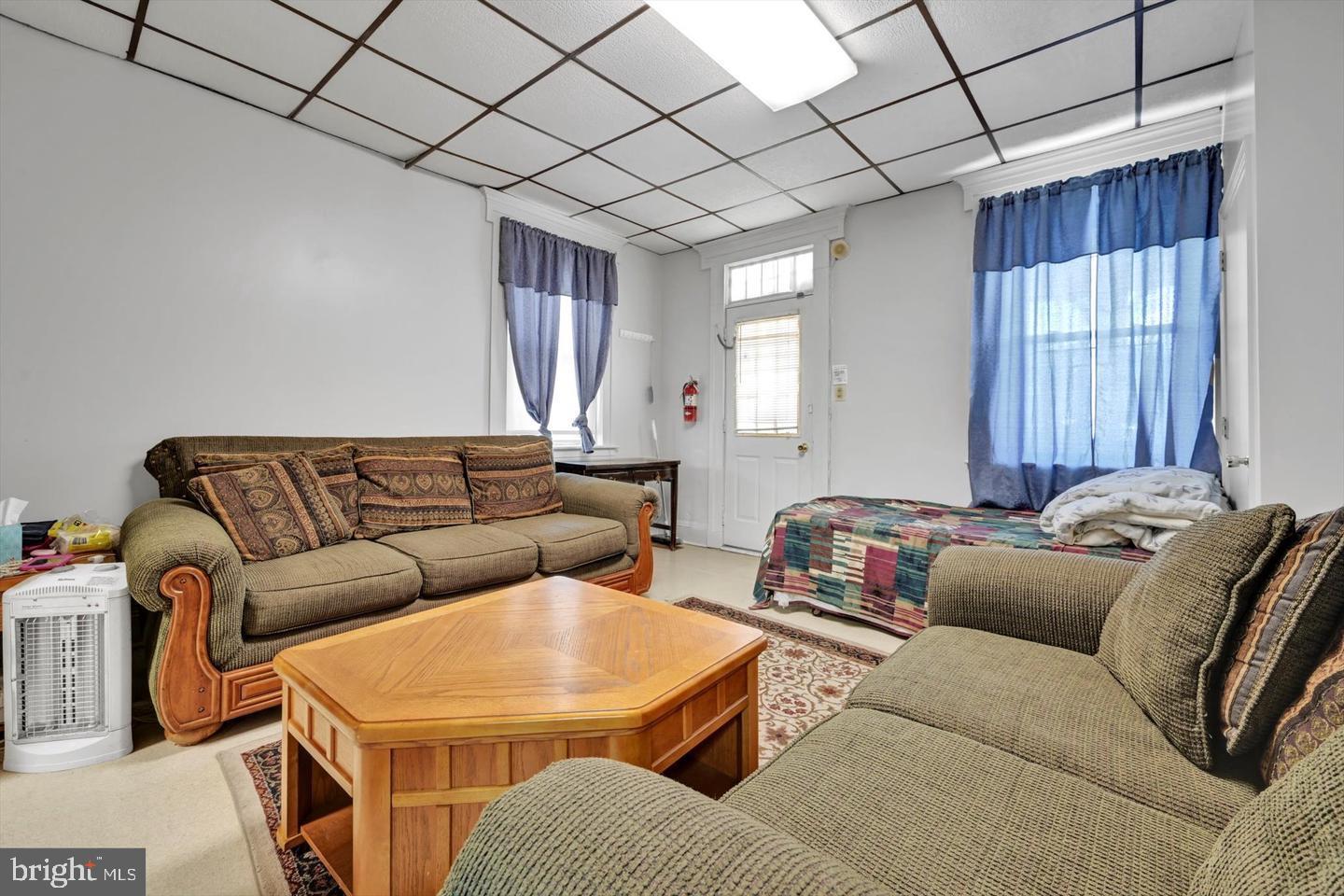 429 E Cumberland St Property Photo 17