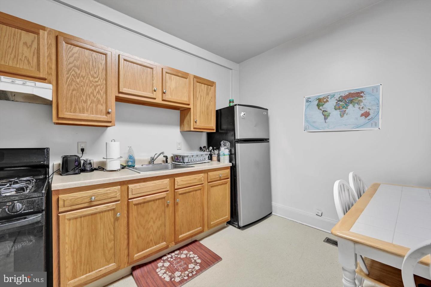 429 E Cumberland St Property Photo 18