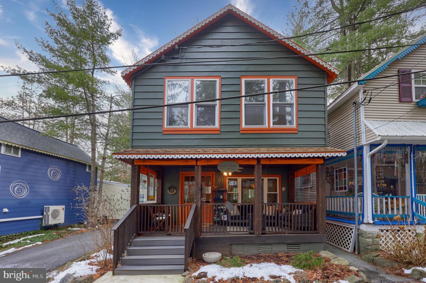 105 5th Property Photo