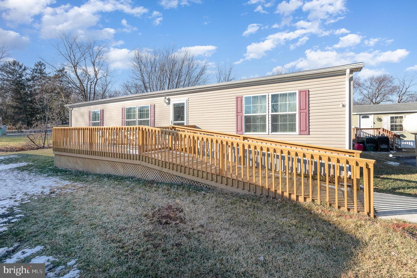 203 Palm City Park Property Photo