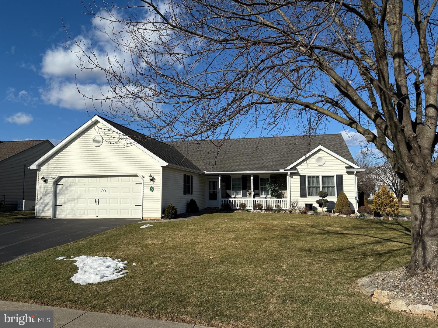 33 Rosemont Dr Property Photo