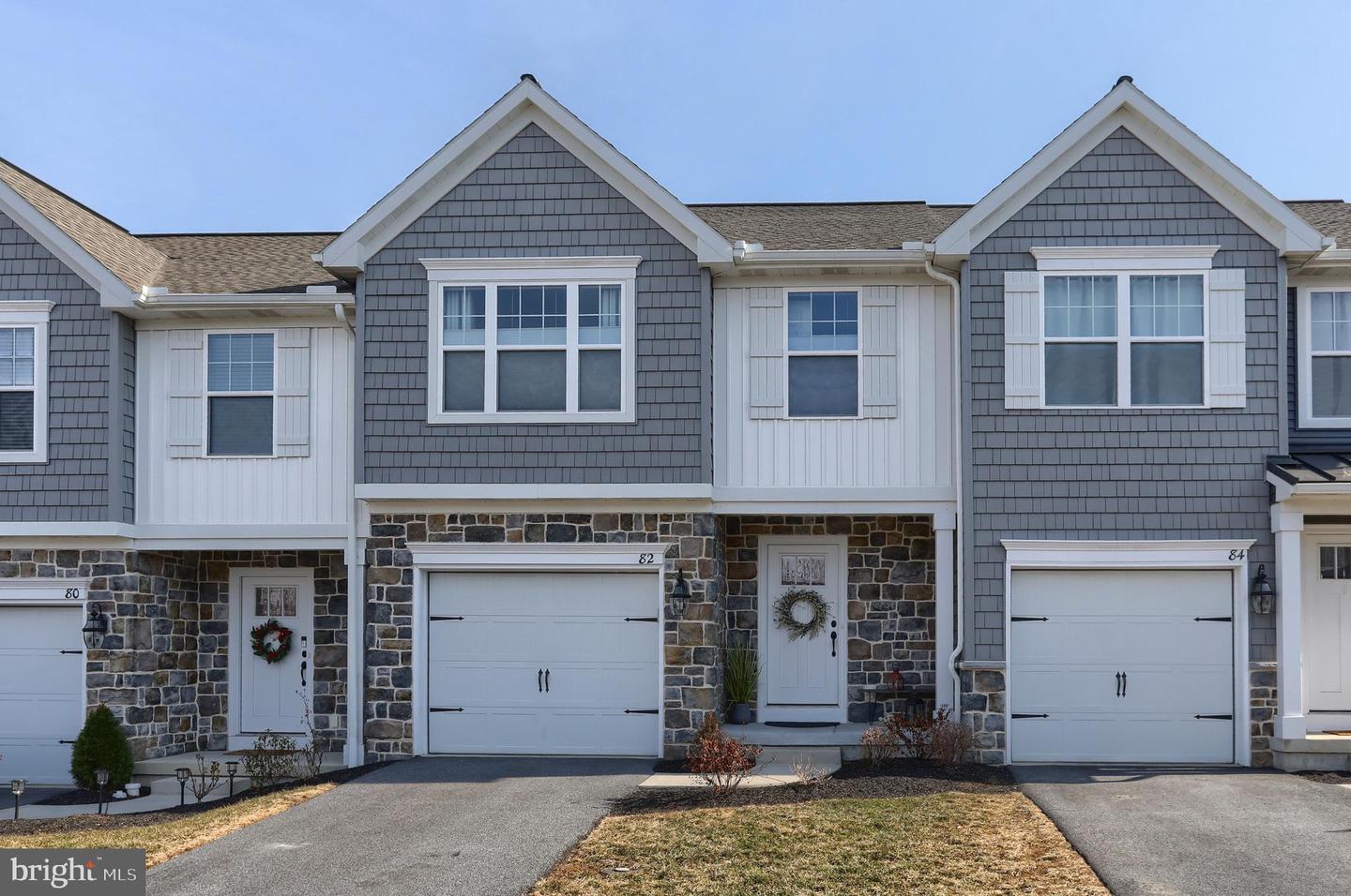 82 Beech Tree Ct Property Photo